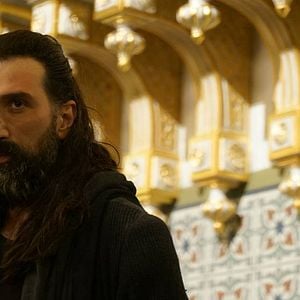 Fotoğraf Adanış: Kutsal Kavga