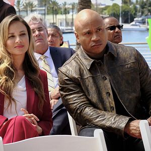 Fotoğraf Moon Bloodgood