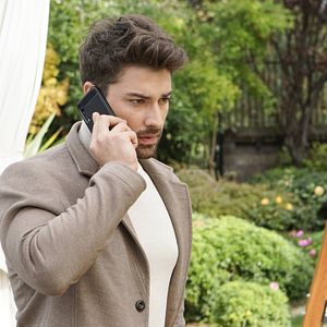 Fotoğraf Elimi Bırakma