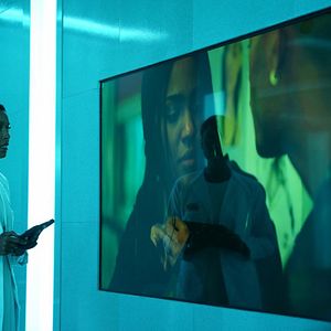 Fotoğraf Christine Adams