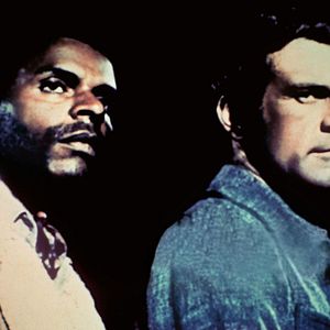 Fotoğraf The Outcasts