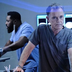 Fotoğraf Bruce Greenwood