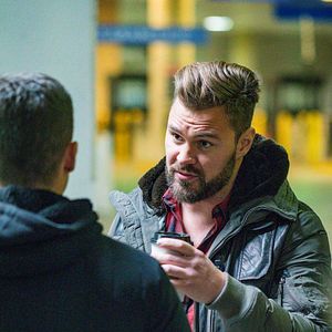 Fotoğraf Patrick John Flueger