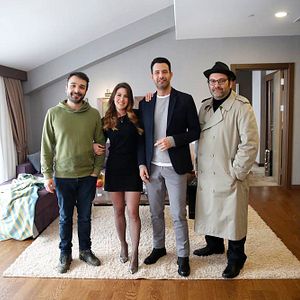 Fotoğraf Aşk Çağırırsan Gelir