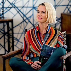 Fotoğraf Leisha Hailey