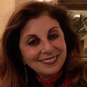 Fotoğraf Mimi Maynard