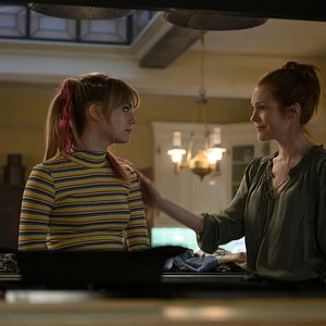 Fotoğraf Darby Stanchfield