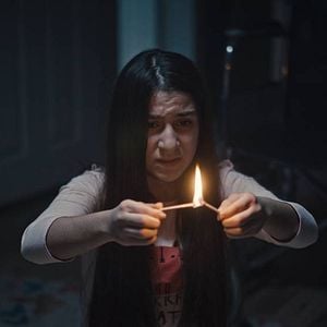 Fotoğraf KİKİ - Lanet-i Cin