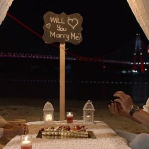 Fotoğraf Ağır Romantik