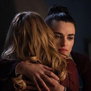 Fotoğraf Katie McGrath