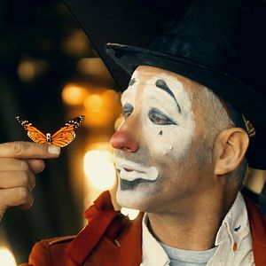 Fotoğraf The Boy, the Dog and the Clown