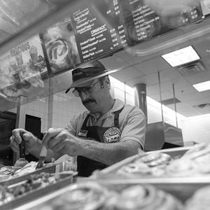 Fotoğraf Bob Odenkirk