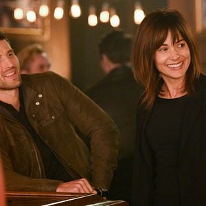 Fotoğraf Parker Young