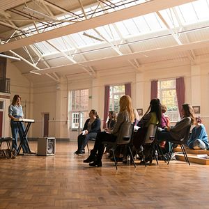 Fotoğraf Military Wives