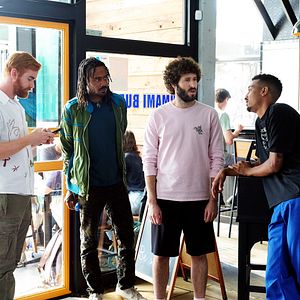 Fotoğraf Andrew Santino