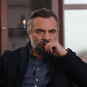 Fotoğraf Eşkıya Dünyaya Hükümdar Olmaz