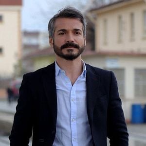 Fotoğraf Hercai