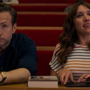 Fotoğraf Rafe Spall