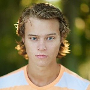 Fotoğraf Rudy Pankow