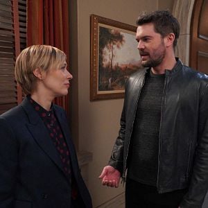 Fotoğraf Charlie Weber