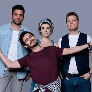 Fotoğraf Gençliğim Eyvah