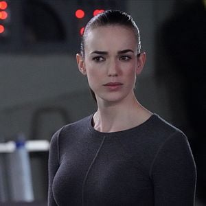 Fotoğraf Elizabeth Henstridge