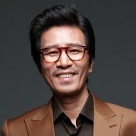 Fotoğraf Shin Jeong-geun