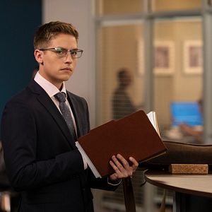 Fotoğraf After Paramparça