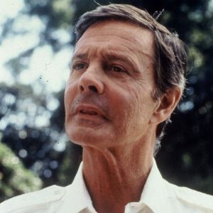 Fotoğraf Louis Jourdan