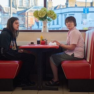 Fotoğraf Monica Dolan