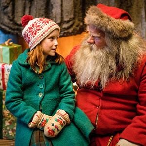 Fotoğraf Snekker Andersen og den vesle bygda som glømte at det var jul