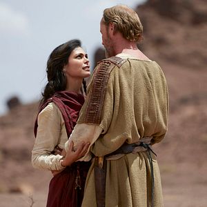 Fotoğraf Morena Baccarin