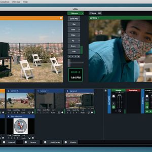 Fotoğraf Social Distance