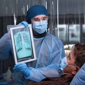 Fotoğraf Freddie Highmore