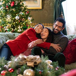 Fotoğraf The Princess Switch 2: Switched Again