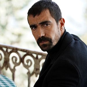 Fotoğraf Doğduğun Ev Kaderindir