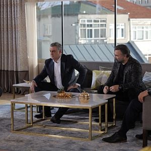 Fotoğraf Eşkıya Dünyaya Hükümdar Olmaz