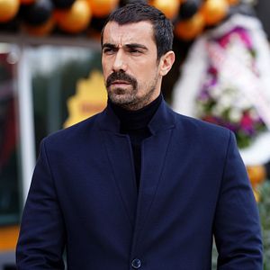 Fotoğraf Doğduğun Ev Kaderindir