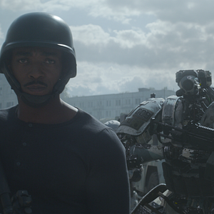 Fotoğraf Outside The Wire