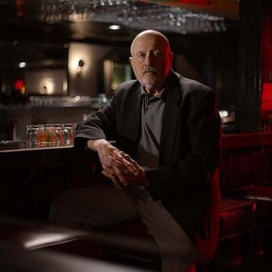 Fotoğraf Night Stalker: Bir Seri Katili Yakalamak