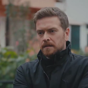 Fotoğraf Doğduğun Ev Kaderindir