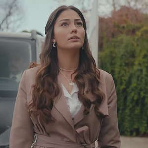 Fotoğraf Doğduğun Ev Kaderindir