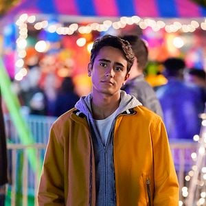 Fotoğraf Love, Victor