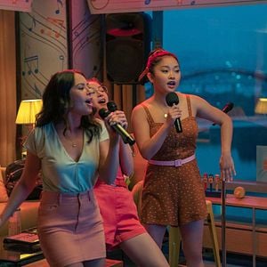 Fotoğraf Janel Parrish