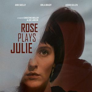 Fotoğraf Rose Plays Julie