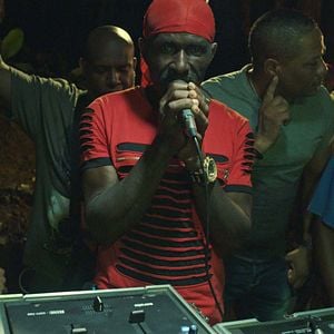 Fotoğraf Biggie: I Got a Story to Tell