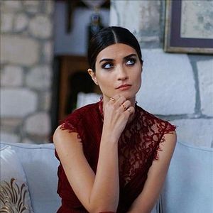 Fotoğraf Sefirin Kızı