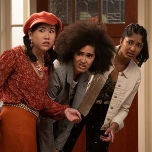 Fotoğraf Never Have I Ever