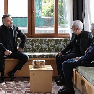 Fotoğraf Eşkıya Dünyaya Hükümdar Olmaz