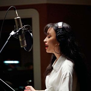 Fotoğraf Christian Serratos